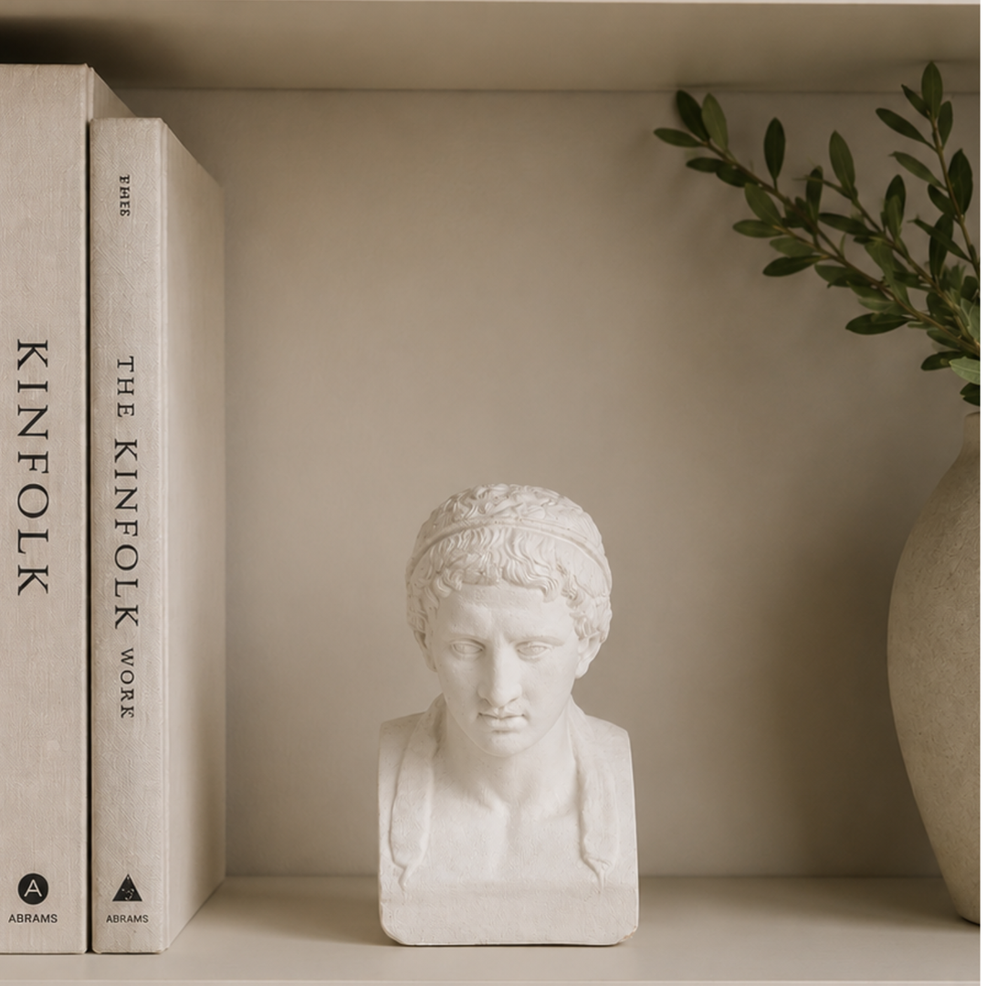 BUSTO HERCULES REAL ACADEMIA