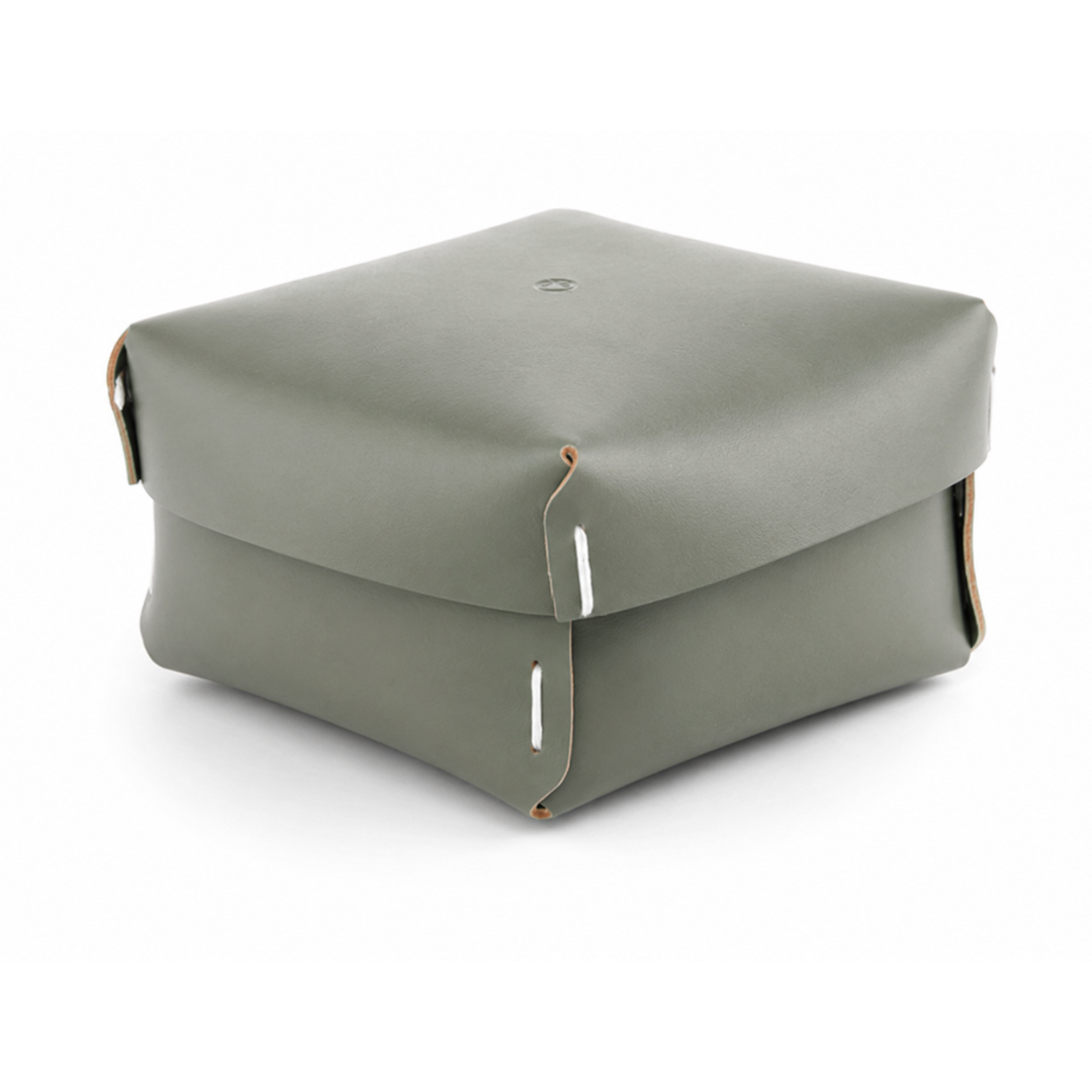 Recycled leather box
