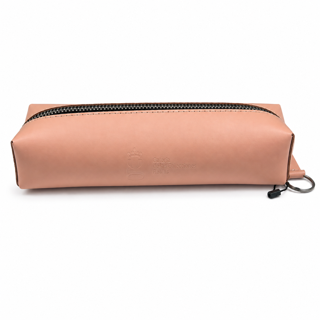 Estuche piel reciclada logo